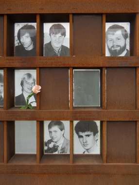 Photo of Chris Gueffroy (bottom row right) in Bernauer Street memorial to Wall and its victims (photo: author).