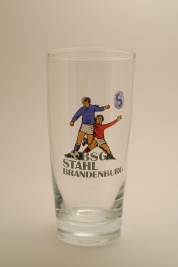 BSG Stahl Brandenburg (20th place, 7 seasons, 174 points), nicknamed "the Juice Drinkers" for their choice of glassware.